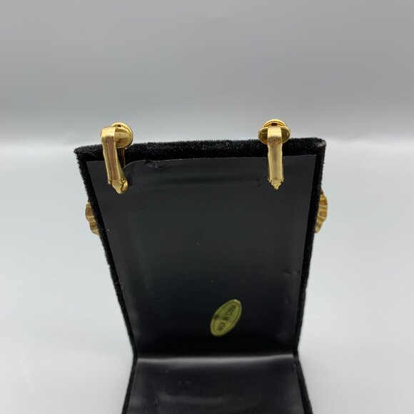 Gold-tone 1 1/4" Double Hoop Earrings with Clip Closure - Picture 5 of 7